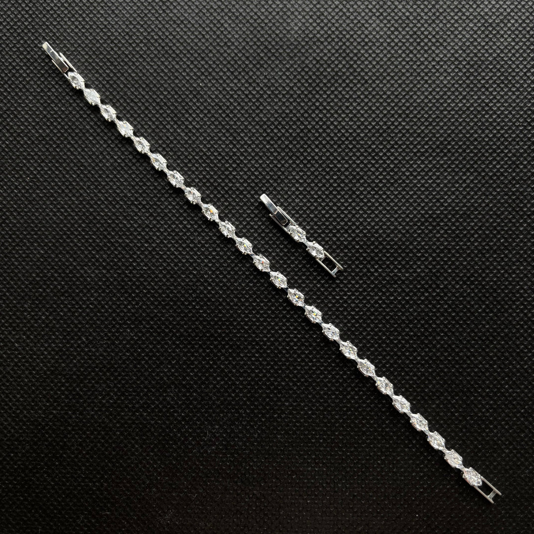 TINY CRYSTAL - BRACELET