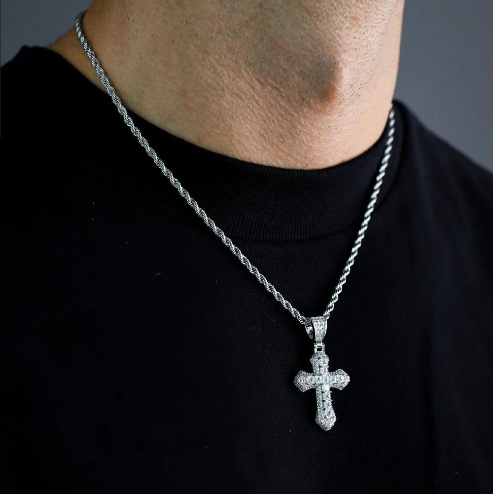 FROSTY CROSS CHAIN - SILVER